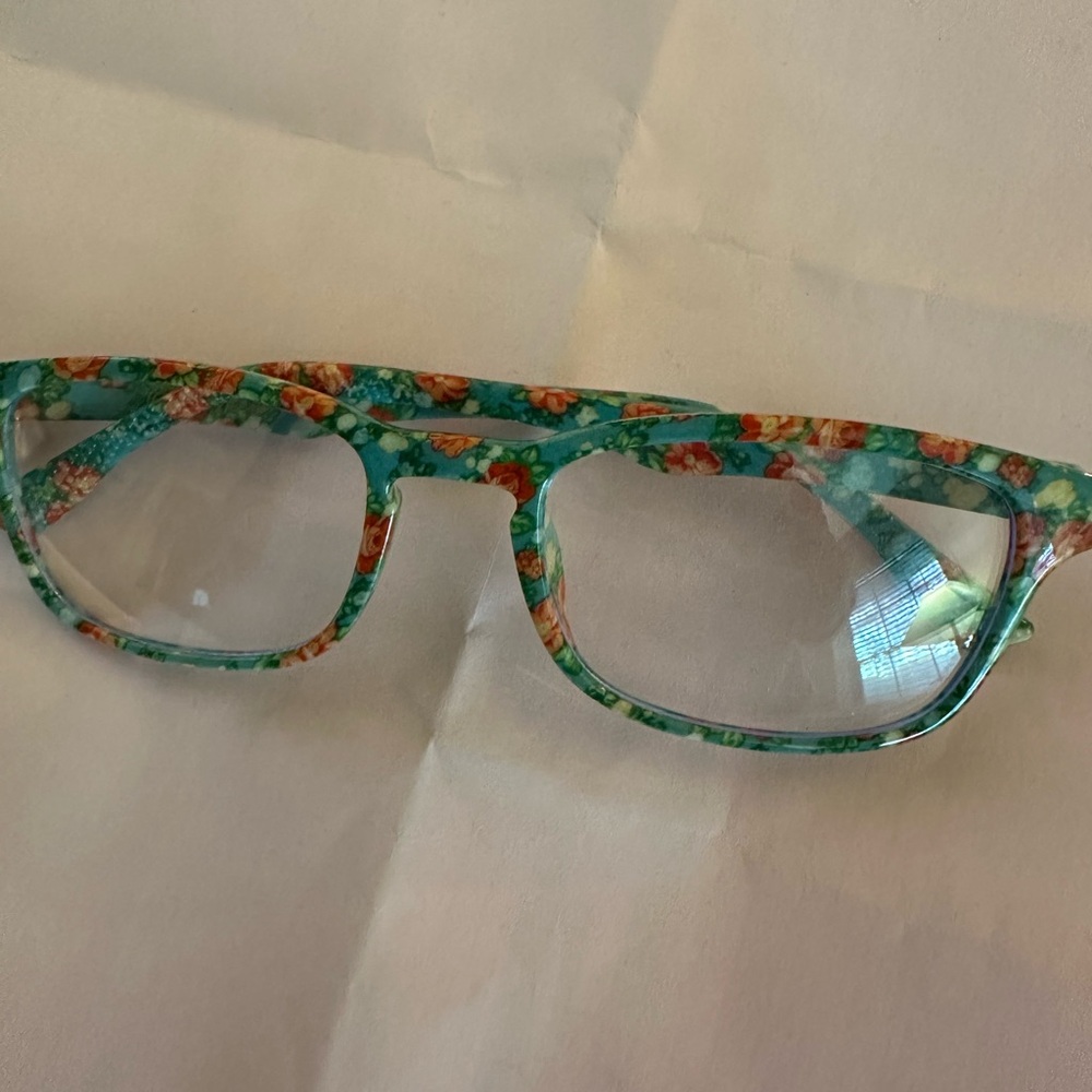 Source Unknown Floral Pattern Glasses - image 1